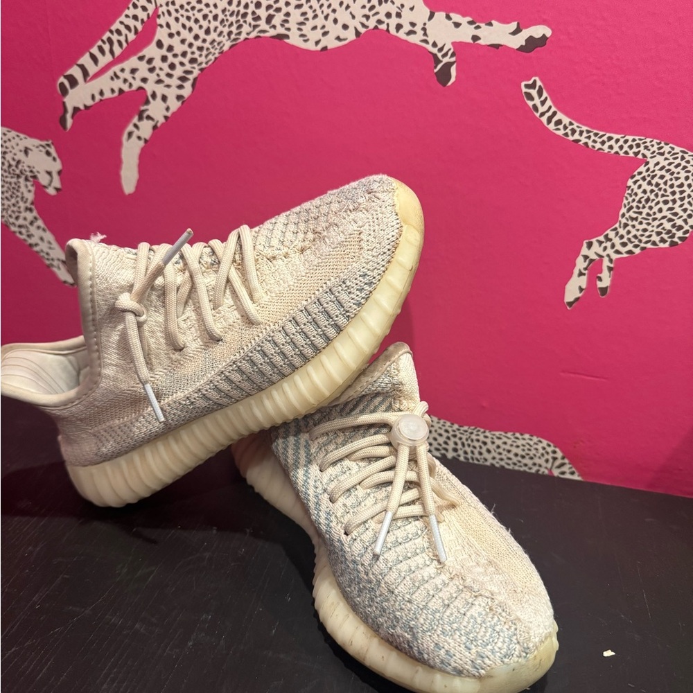 Yeezy Kids Sneakers in Cream and Gray